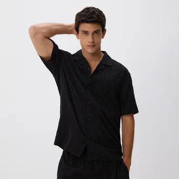 Pánská košile Reserved - Košile ze strukturované látky regular fit - černý - 379BZ-99X - 379BZ-99X-S