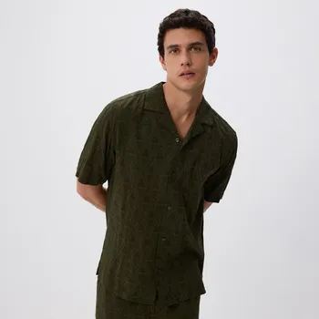 Pánská košile Reserved - Košile ze strukturované látky regular fit - zelená - 379BZ-87X - 379BZ-87X-L