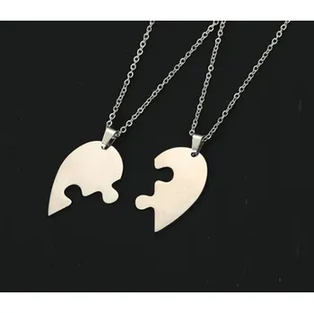 Náhrdelník B-TOP Nerezový náhrdelník pro páry s přívěskem spojovacího srdce stříbrná