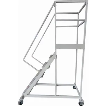 Žebřík Pojízdný hliníkový žebřík s plošinou, výška plošiny 1,50 m, 5 stupňů + plošina.