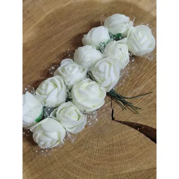 umělá květina Růže na drátku s tylem Ø25 mm barva bílá