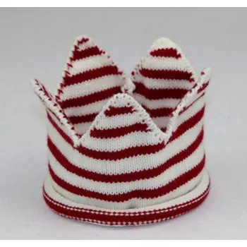 Pokrývka hlavy Dětská háčkovaná čepice koruna vínová