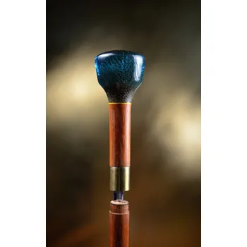 Vycházková hůl sběratelská s čepelí bodlák