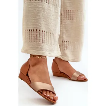 Dámské sandále Dámské Sandály Maciejka Kožené 1971 Nomara Barva: Zlatá, Velikost: 40