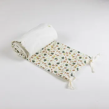 Příslušenství pro dětskou postel a kolébku Tulimese Mantinel do postýlky lupeny podzimu smetanový UMÍSTĚNÍ MANTINELU: MANTINEL ZAKRÝVAJÍCÍ PROSTOR KOLEM HLAVIČKY MIMINKA, VOLBA ROZMĚRU POSTÝLKY: MANTINEL PRO POSTÝLKU 120 X 60 CM