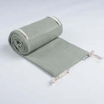 Tulimese Mantinel do postýlky vaflový khaki UMÍSTĚNÍ MANTINELU: MANTINEL KOLEM CELÉHO OBVODU POSTÝLKY S ODDĚLENOU BOČNÍ STRANOU, VOLBA ROZMĚRU POSTÝLKY: MANTINEL PRO ATYPICKOU POSTÝLKU