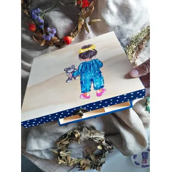 Dárková krabička Šperkovnice / krabička na čaj - ručně malovaný originál - Holčička s medvídkem