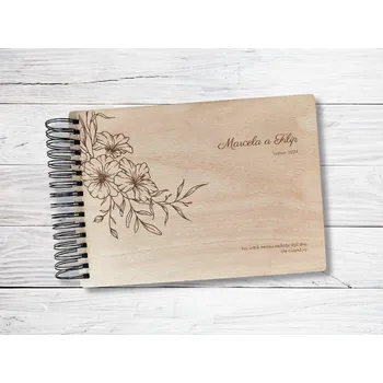 Fotoalbum Svatební fotoalbum – Láska v květech Vyber typ vazby: Dva doplňovací kroužky (sříbrné), Barva vnitřních papírů: Latte