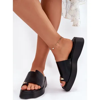 Dámské pantofle Dámské Pantofle Na Platformě S Dekorativním Detalem Linosea Barva: Černá, Velikost: 40