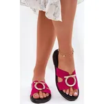 Dámské sandály na plochém podpatku s ozdobou Vinceza 17381 Barva: Růžová, Velikost: 37