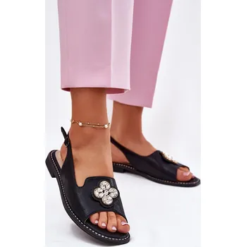 Dámské sandále Dámské Sandály Na Ploché Podpatky S Dekorativním Detaily S.Barski KV51-080 Barva: Černá, Velikost: 36