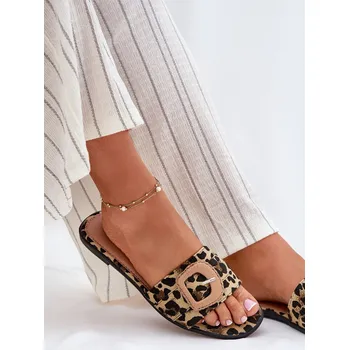 Dámské pantofle Plné Dámské Pantofle S Ozdobnou Přezkou Leopard Clariola Barva: Béžová, Velikost: 40