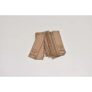 Štítek koženka, Kočičky béžová dlouhé DOWN (E) (Štítky na oblečení)