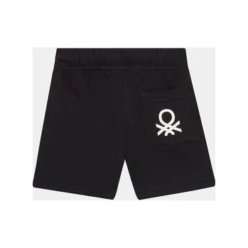 Pánské kraťasy United Colors Of Benetton Sportovní kraťasy 3J70G900P Černá Regular Fit 90