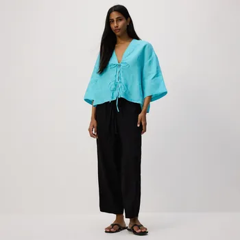 Dámské kalhoty Reserved - Viskózové kalhoty s vázáním - černý - 1051P-99X - 1051P-99X-S