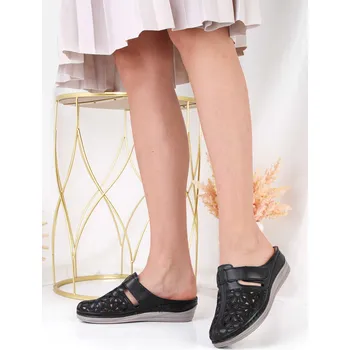 Dámské pantofle KOKA Shoes fashion Pantofle na klínku 6928-1B Velikost: 38