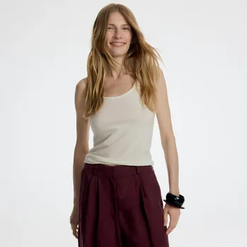 Dámské tričko Reserved - Lyocellový top na ramínka - bílá - 149FX-00X - 149FX-00X-XS