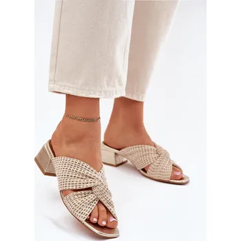 Dámské pantofle Dámské sandály na klínku Maciejka 06955-01 Barva: Béžová, Velikost: 41