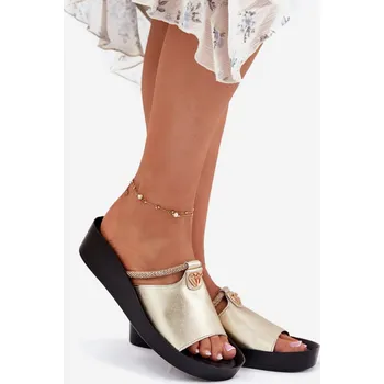 Dámské pantofle Kožené Dámské Pantofle S Ozdobným Páskem KV51-034 Barva: Zlatá, Velikost: 37