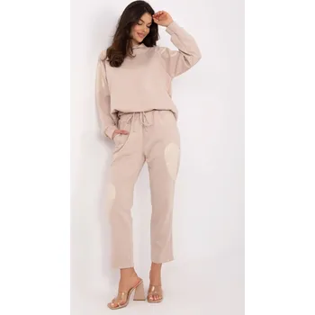 Béžový dámský set se srdíčkovými nášivkami MI-KMPL-M6156.98-beige Velikost: ONE SIZE