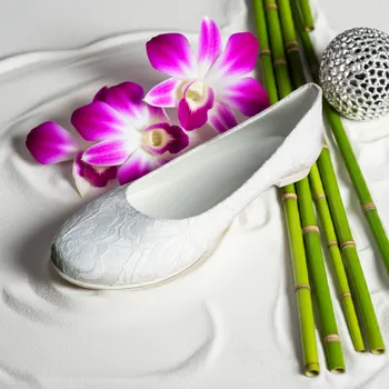 Dámské lodičky Svatební balerínky s krajkou bílé Velikost obuvi: 34