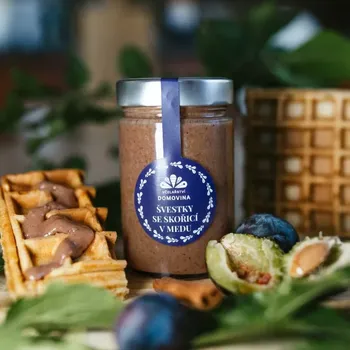 Včelařství Domovina Švestky se skořicí v medu 380g