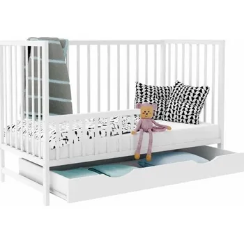 Dětská postýlka Dřevěná postýlka Bobas Magda 60 x 120 cm bílá