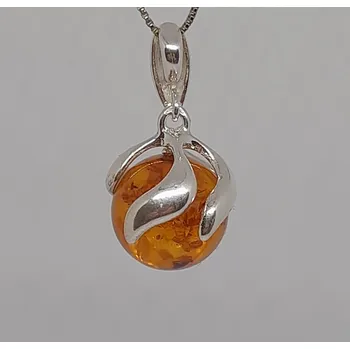 Přívěsek Přívěsek Jantarová koule na ozdobném závěsu HM (přívěsek)