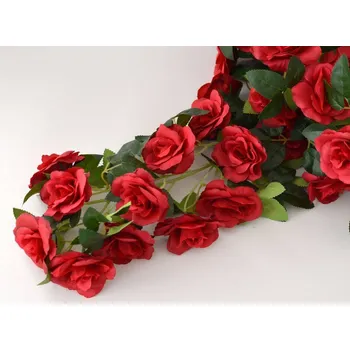 umělá květina Girlanda - Růže s listy 168 cm - ČERVENÁ