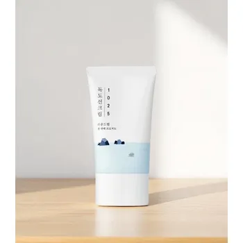 Přípravek na opalování Round Lab - 1025 Dokdo Sunscreen SPF 50+ PA++++ - Hydratační opalovací krém s mořskou vodou 50ml