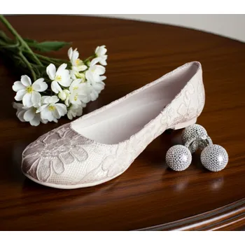 Dámské lodičky Svatební krajkové balerínky - ecru Velikost obuvi: 34