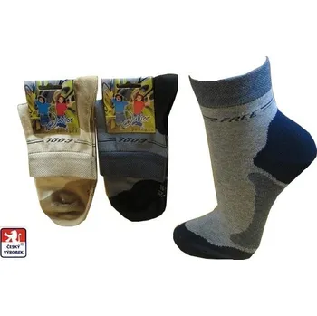 Pánské ponožky Chlapecké elastické ponožky FREE R10, 3/4 výška lemu 39-41 Mix barev