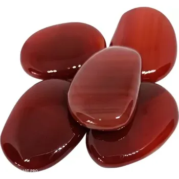 Přírodní kámen Karneolová leštěná placička – přírodní kámen vitality a ochrany