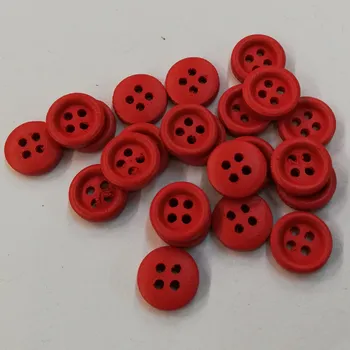 Knoflík Dřevěný knoflík červený