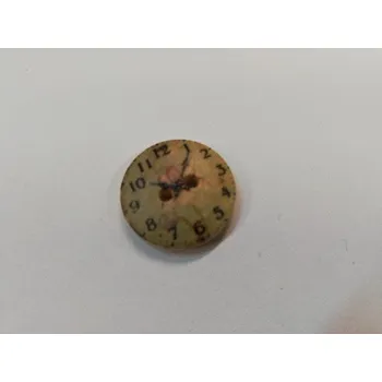 Knoflík Dřevěný knoflík lakovaný ciferník č.7