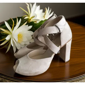 Dámské lodičky Semišové svatební boty na platformě - béžové Velikost obuvi: 34