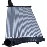 MAXGEAR Chladič vzduchu intercooler MXG AC630047