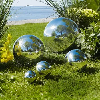 Zahradní dekorace Die moderne Hausfrau Dekorační ocelová koule, Ø 8 cm 673476