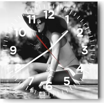 Hodiny Nástěnné hodiny do kuchyně 30x30 Žena Stylové hodiny na skle Loft Tiché