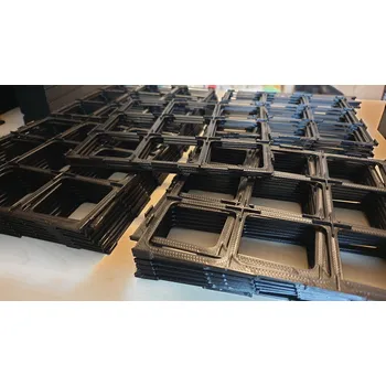 Příslušenství k deskovým hrám MitroCZECH Mřížka pro Karak / Carcassonne / Ostrov Skye Barva mřížky: Černá, Počet: 20