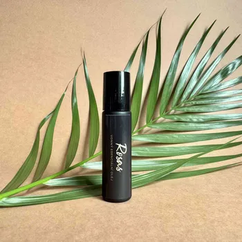 Vonný olej Roll-on Rosas 10ml Omamná, smyslná, nezapomenutelná
