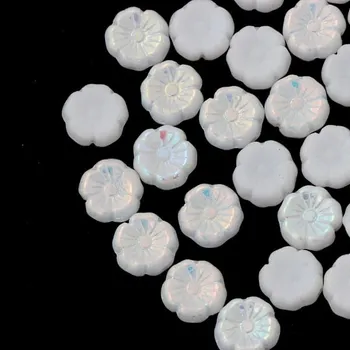 Korálek CZ Korálek mačkaný kytička Hawaii 8/4mm bílá AB 02010/28701 (20ks)