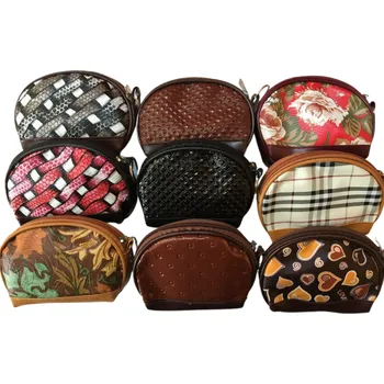 Klíčenka barevná jednozipá, strakatá