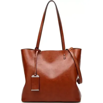 Kožená taška RO268 (Dámská kožená taška přes rameno v hnědém provedení)