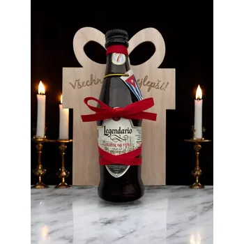 Dáreček s panákem R.Legendario Elixir 0,05l 34% (dárek, který zaručeně potěší a zahřeje :).)