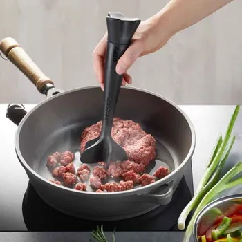 Kráječ zeleniny GEFU Whacker černý - ruční nylonový sekáček na potraviny, zeleninu a maso