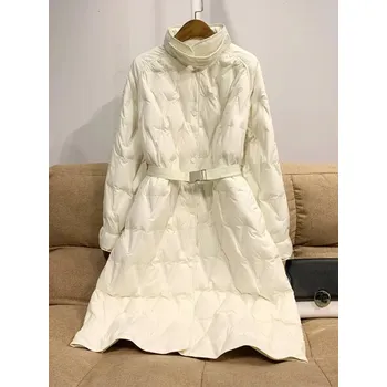 Dámská parka Dámská prošívaná parka s páskem Barva: Béžová, Velikost: L