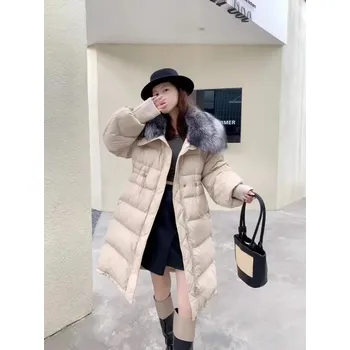 Dámská parka Dlouhá péřová bunda s velkým kožešinovým límcem Barva: Béžová, Velikost: S