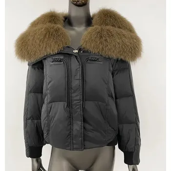 Dámská parka Krátká zimní bunda s límcem z lišky – péřová, volný střih Velikost: S, Barva (Varianta): Black Brown