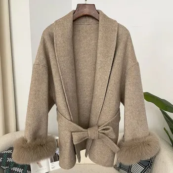 Dámský svetr Vlněný dámský kabát s odepínací liščí kožešinou Barva: Khaki, Velikost: L